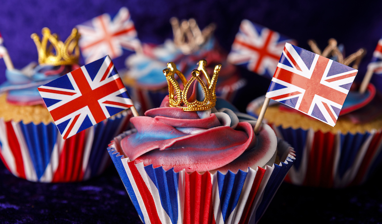 Royal Coronation Cupcakes